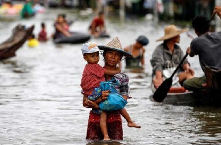 Loat anh lu lut kinh hoang o Myanmar-Hinh-7